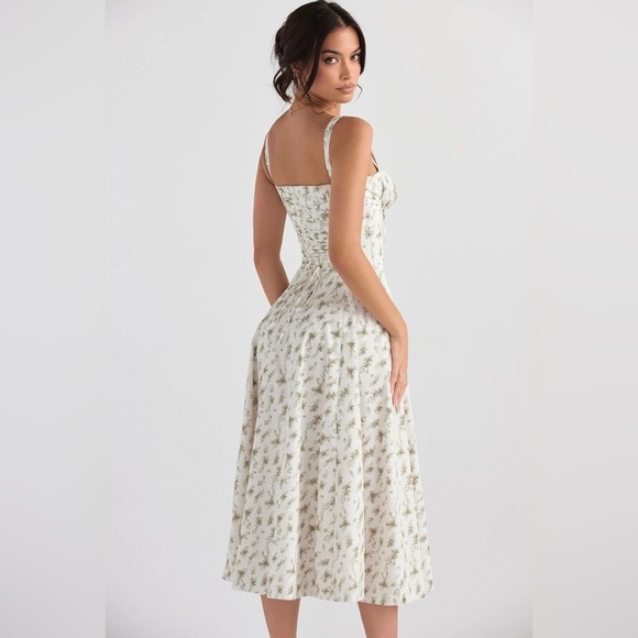 HOUSE OF CB 'Carmen' Garden Print Bustier Sundress - Picture 4 of 6